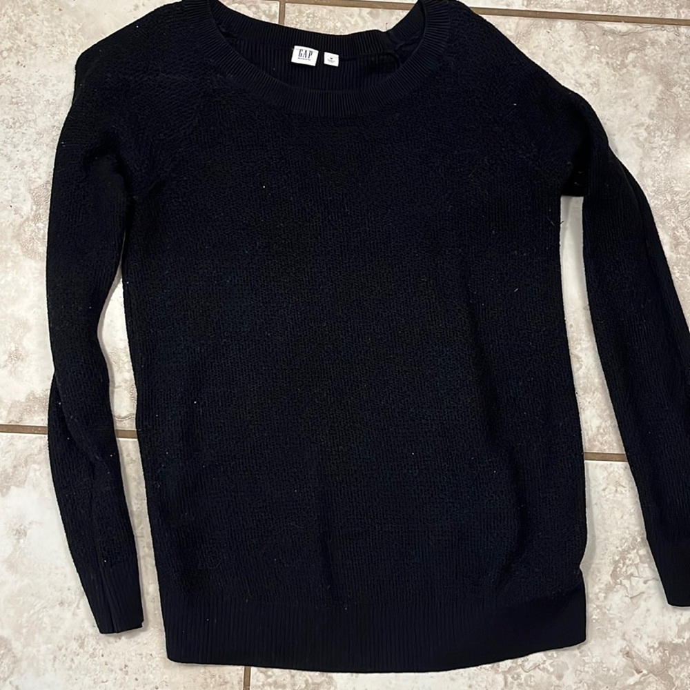 Black gap maternity sweater
